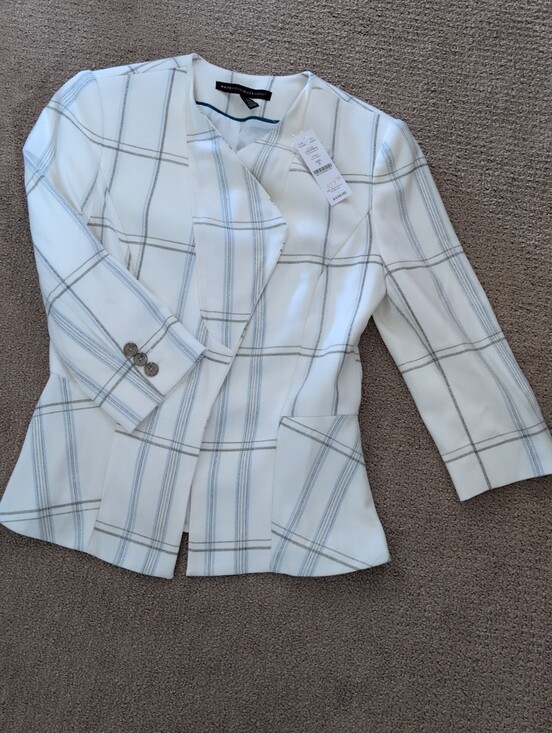 White House Black Market Jackets & Blazers - White House Black Market Dropped Front Windowpane Plaid White/ Grey Jacket
